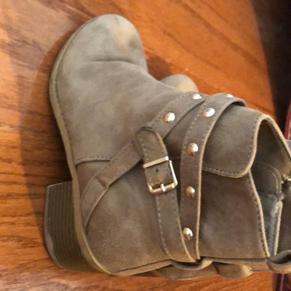 Justice ankle high boots